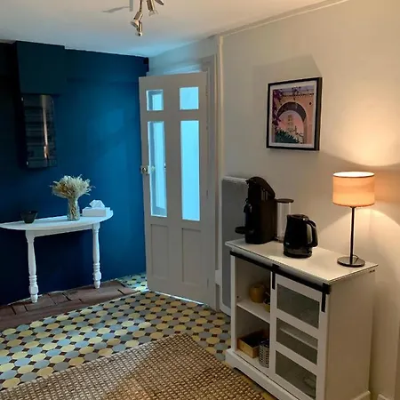 Δωμάτια σε οικογενειακή κατοικία Cote Hygge Centre *